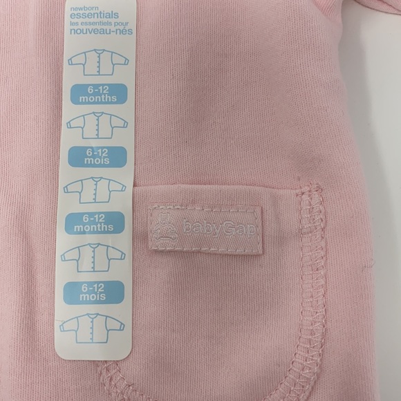 Gap reversible soft pink button down top - Picture 3 of 4